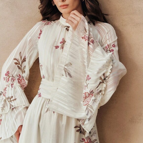 Apricot Elegant Women's Floral Ruffle Long Sleeve Dress - Picture 7 of 7